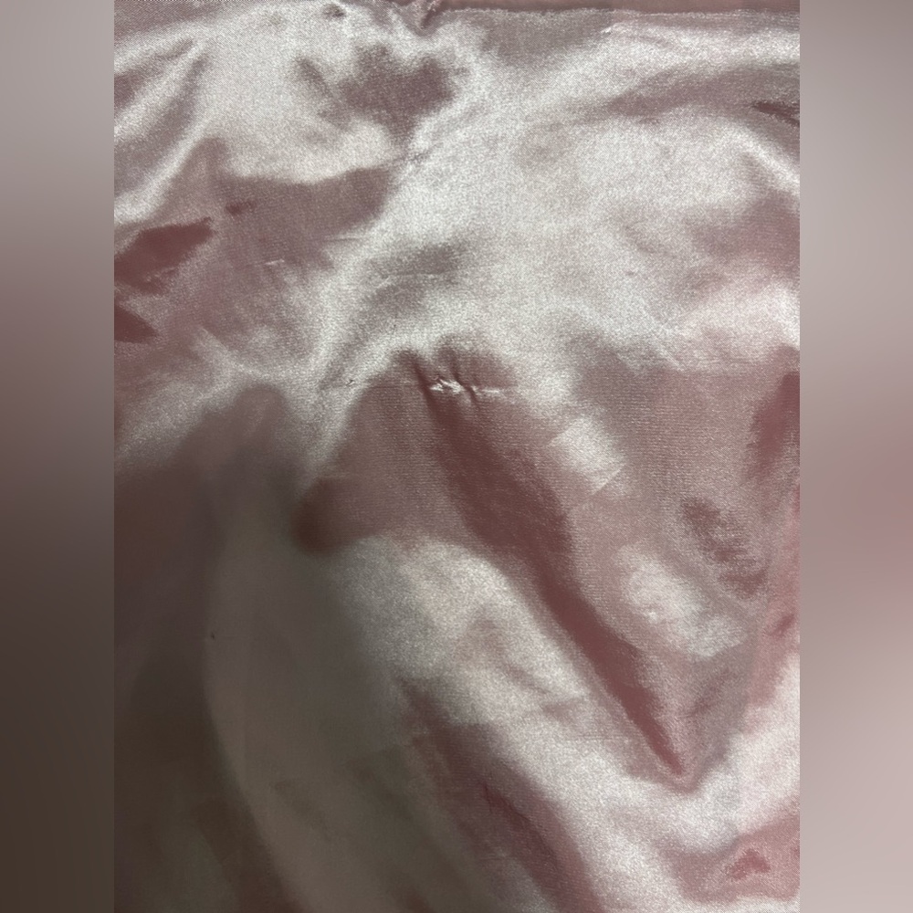 Satin Pink Robe - Picture 5 of 5